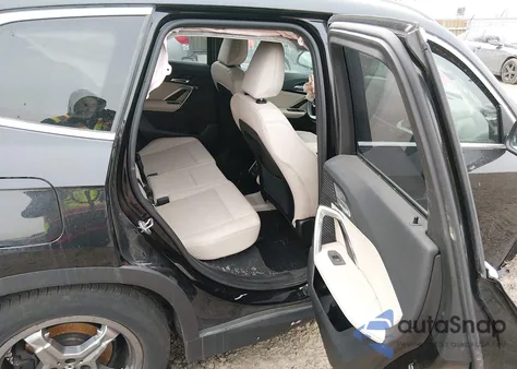 2023 BMW X1 xDrive28I z USA, uszkodzony, nr VIN WBX73EF01P5X19249